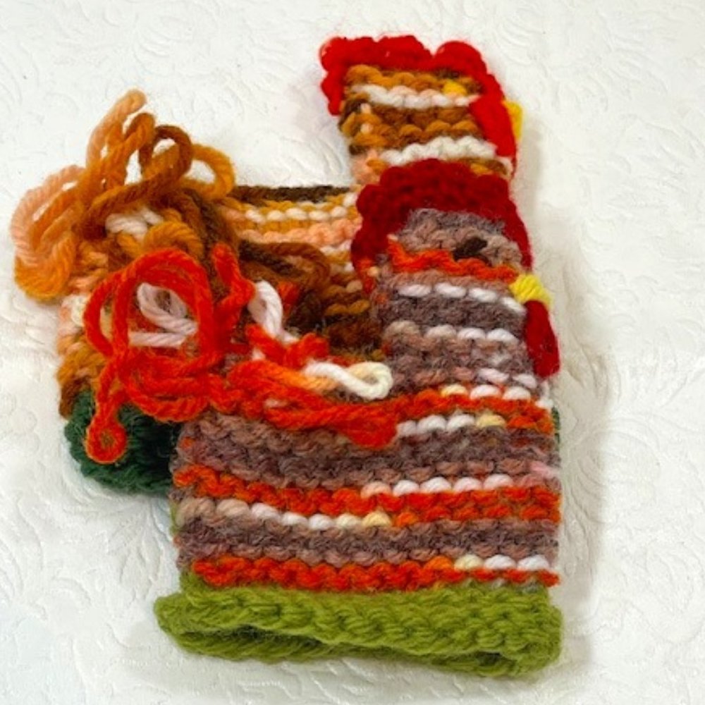 Two (2) Crocheted/Knitted Chicken/Hen Egg Cozies Covers Holder Decor 3"x4.5"